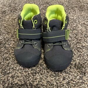 OshKosh B'gosh Gray and Green Baby Walker Shoes
